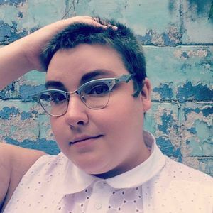 Meet your Posher, Courtney